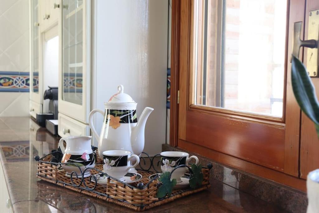 La Casa De Enfrente Villa Herencia Екстериор снимка